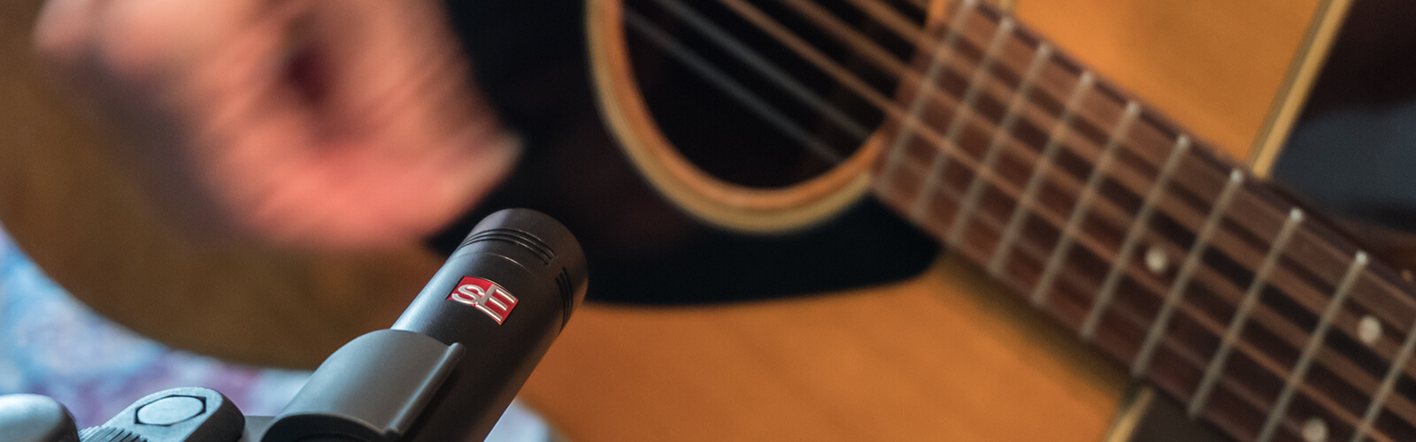 image of mic'd acoustic guitar
